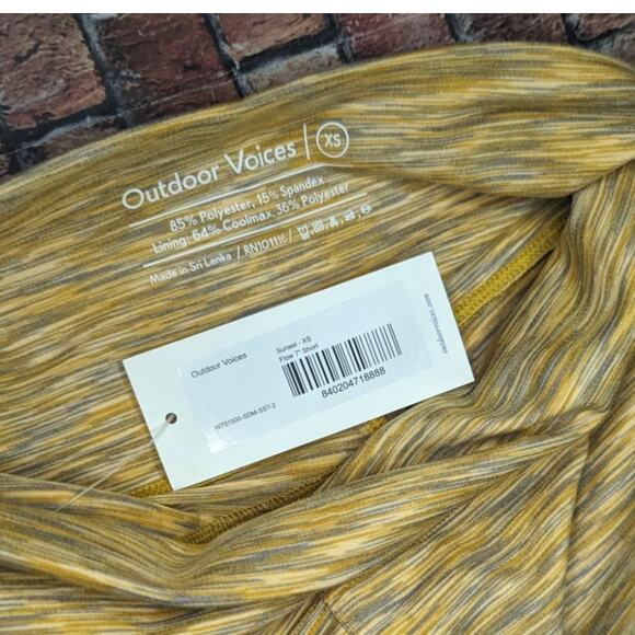 NWT Outdoor Voices Flow 7” Biker Short In Sunset Size XS - Picture 4 of 5